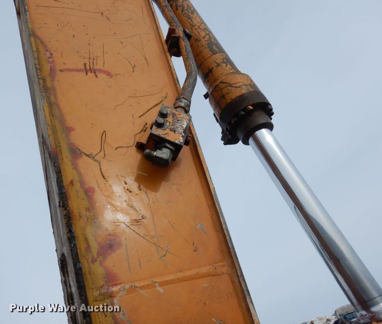 image for item KU9856 2003 Case CX240  excavator