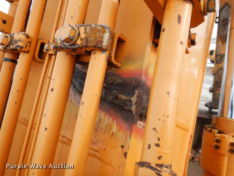 image for item KU9856 2003 Case CX240  excavator