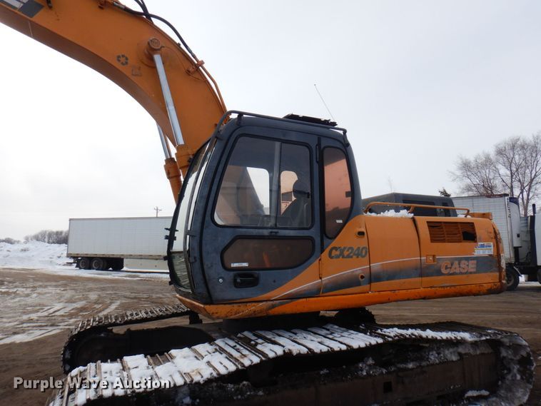 image for item KU9856 2003 Case CX240  excavator