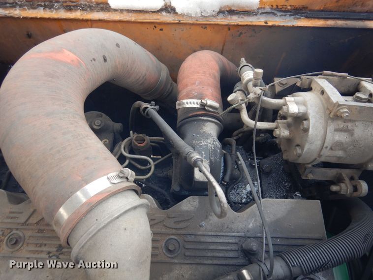 image for item KU9856 2003 Case CX240  excavator