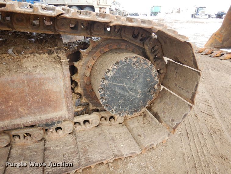 image for item KU9856 2003 Case CX240  excavator