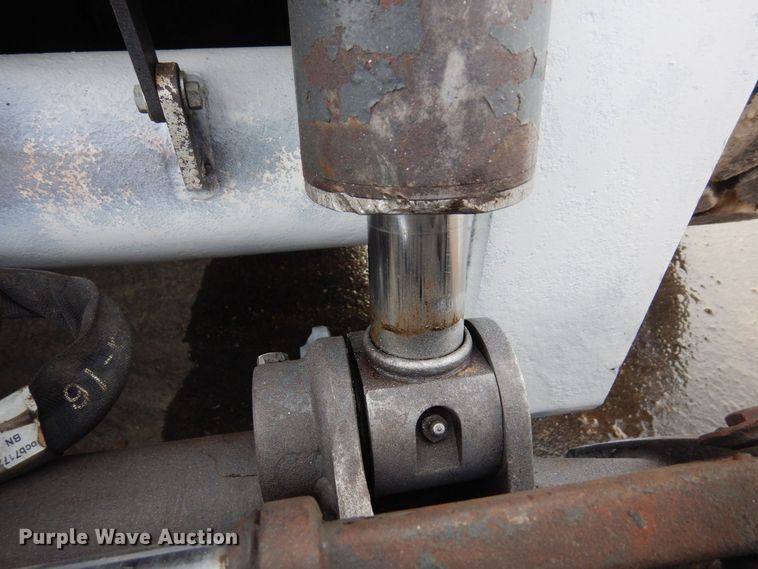 image for item KU9857 2012 Bobcat S770  skid steer loader