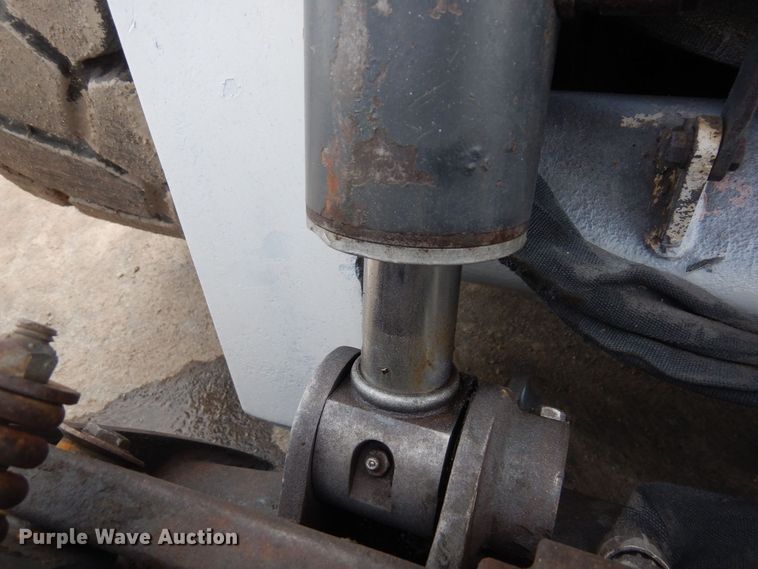 image for item KU9857 2012 Bobcat S770  skid steer loader