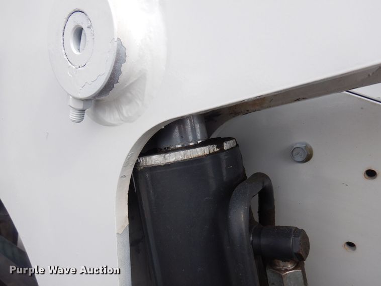 image for item KU9857 2012 Bobcat S770  skid steer loader