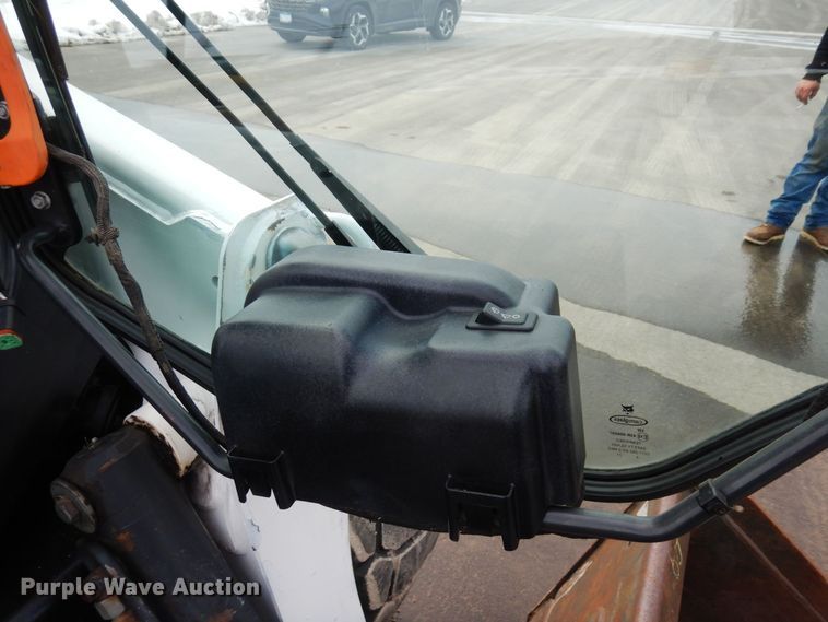 image for item KU9857 2012 Bobcat S770  skid steer loader