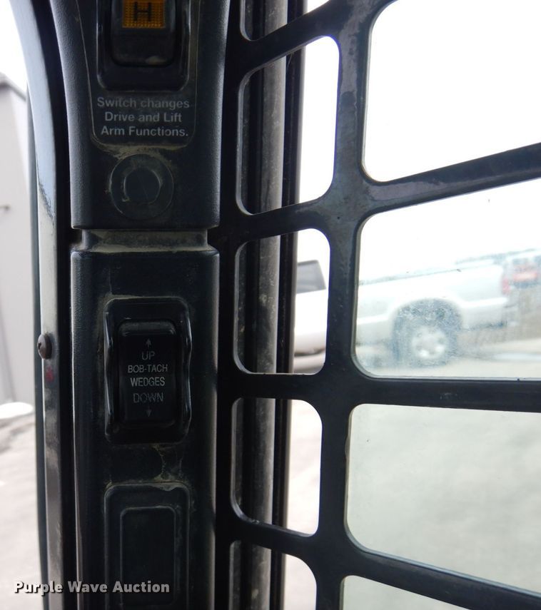 image for item KU9857 2012 Bobcat S770  skid steer loader