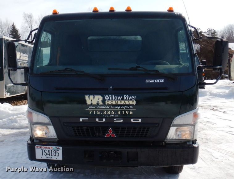 image for item KU9859 2007 Mitsubishi Fuso FE140  sprayer truck