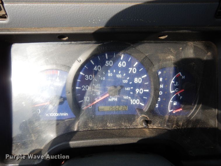 image for item KU9859 2007 Mitsubishi Fuso FE140  sprayer truck