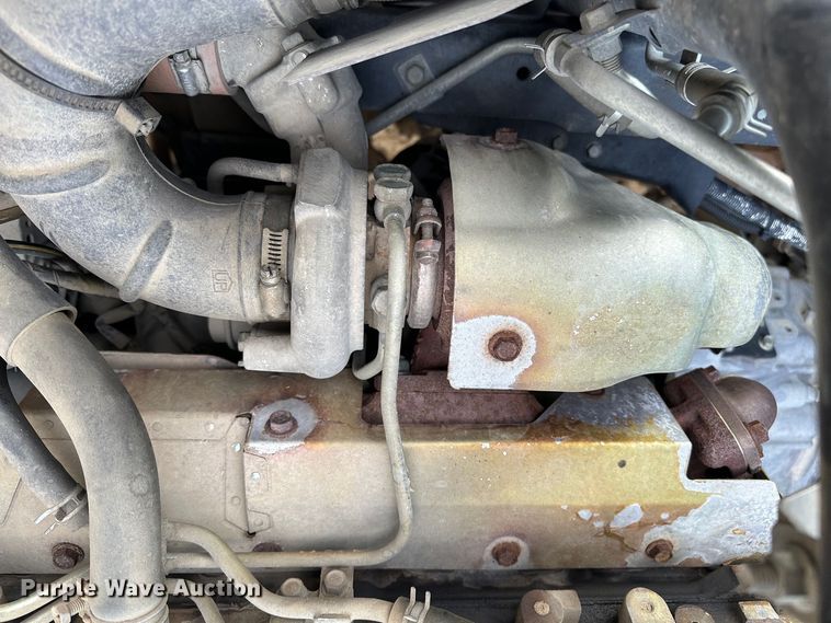 image for item KU9859 2007 Mitsubishi Fuso FE140  sprayer truck