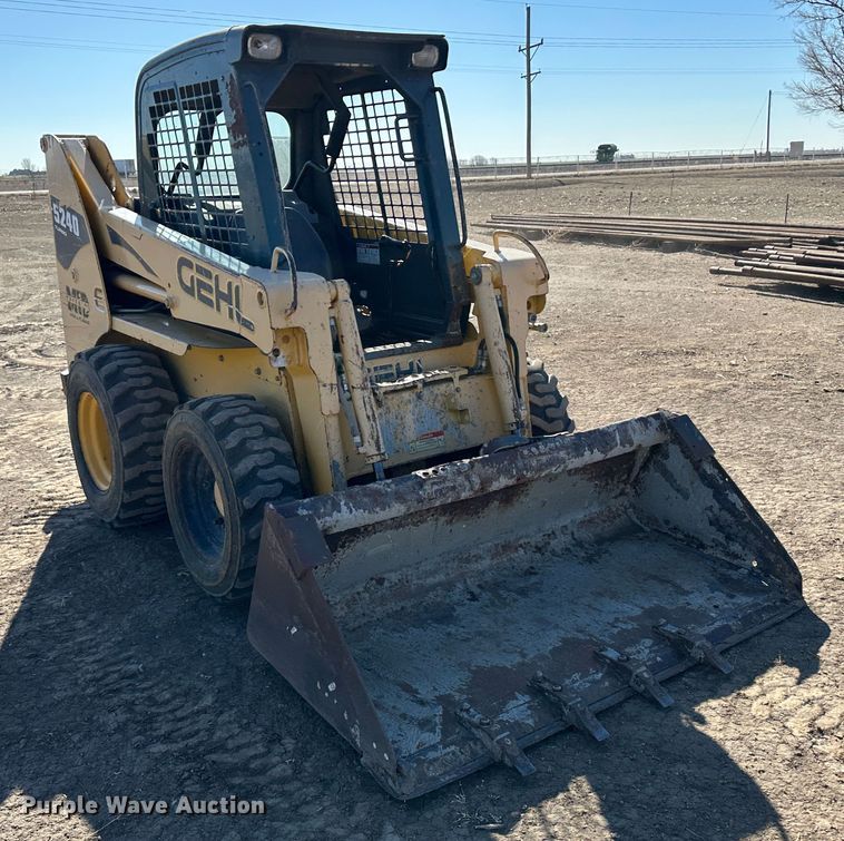 image for item KX9192 2008 Gehl 5240E  skid steer loader