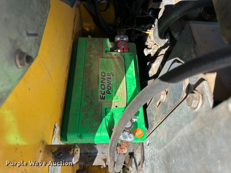 image for item KX9192 2008 Gehl 5240E  skid steer loader