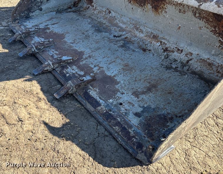 image for item KX9192 2008 Gehl 5240E  skid steer loader