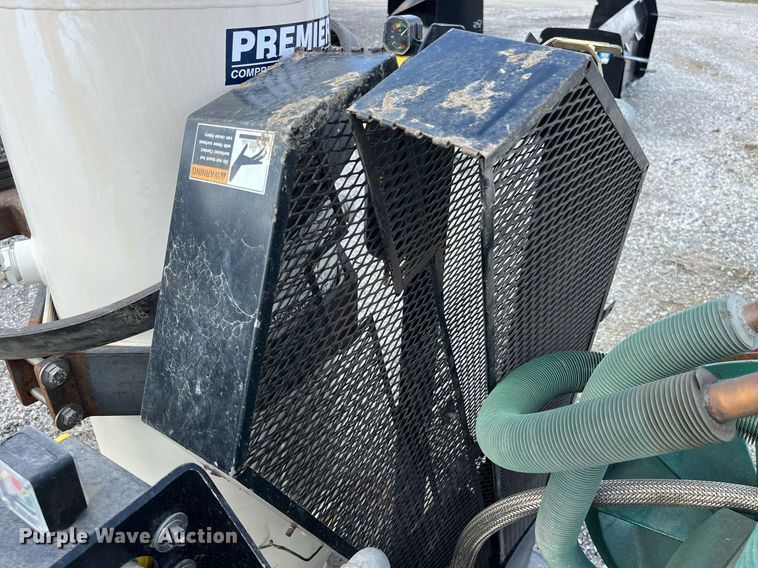 image for item LA9847 Champion Pneumatic BDRA15  air compressor