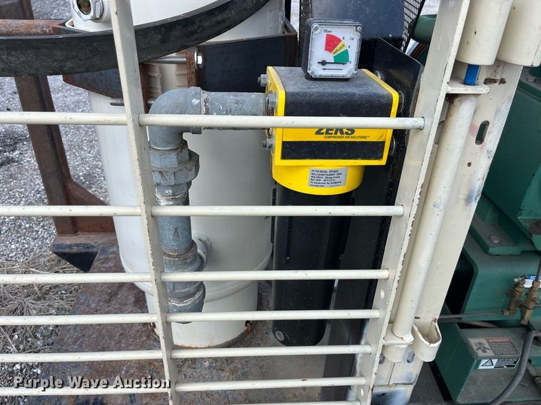 image for item LA9847 Champion Pneumatic BDRA15  air compressor