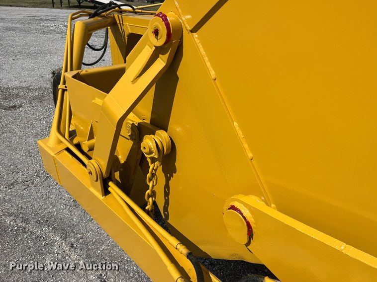 image for item LA9848 Soil Mover 75RF  scraper