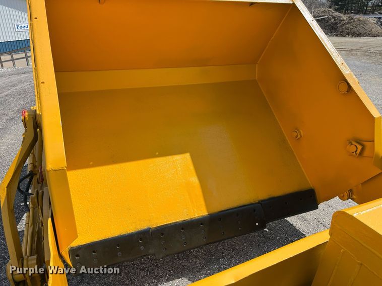 image for item LA9848 Soil Mover 75RF  scraper