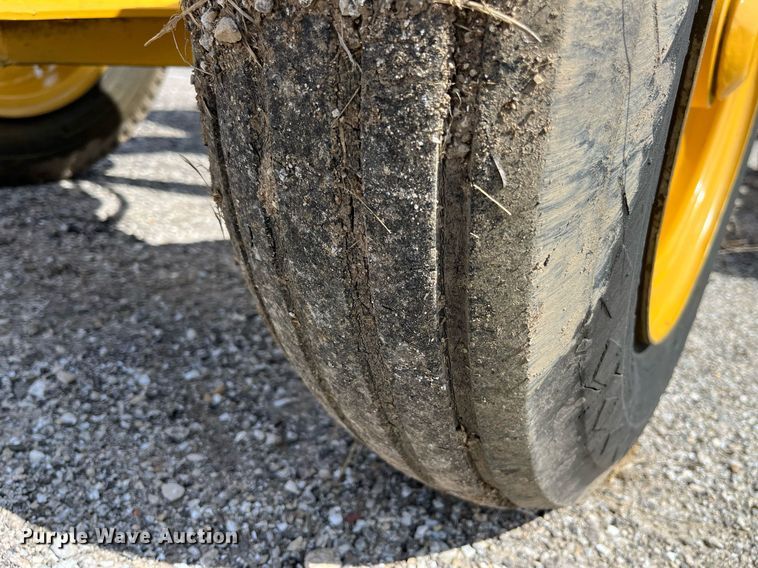 image for item LA9848 Soil Mover 75RF  scraper