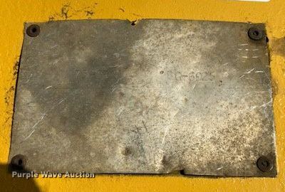 image for item LA9848 Soil Mover 75RF  scraper