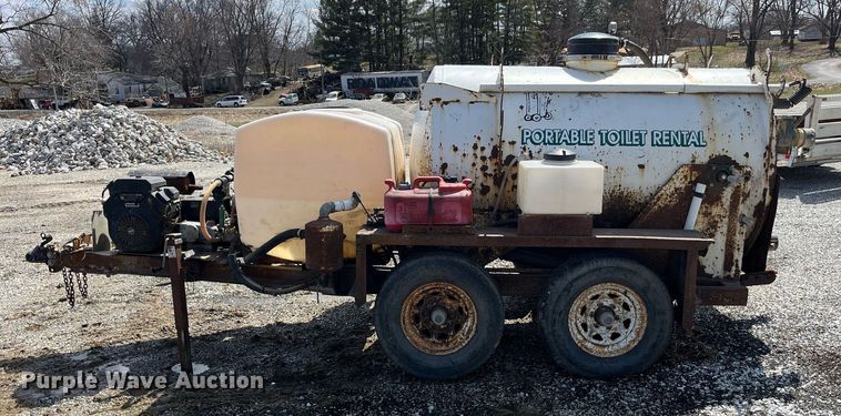 image for item LA9851 vacuum trailer