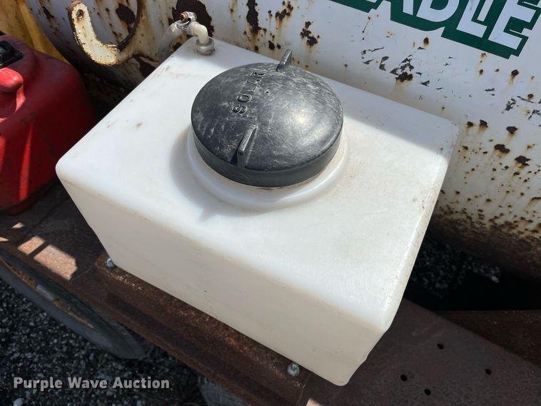 image for item LA9851 vacuum trailer