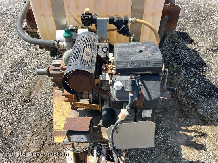 image for item LA9851 vacuum trailer