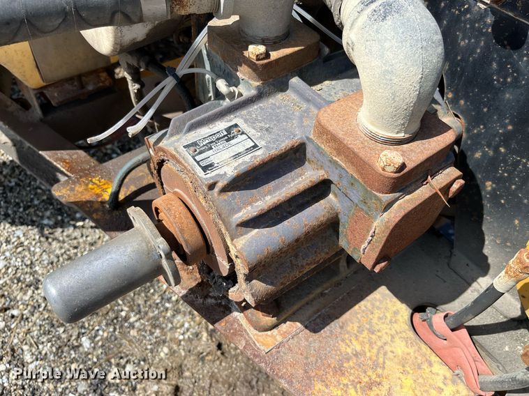 image for item LA9851 vacuum trailer