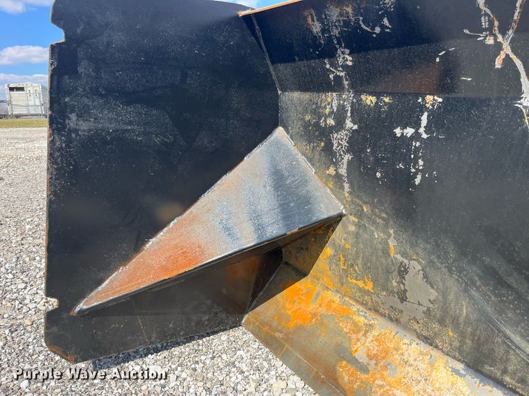 image for item LA9855 Circle L  skid steer snow pusher