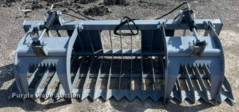 image for item LA9857 Skid steer grapple bucket