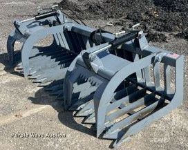 image for item LA9857 Skid steer grapple bucket