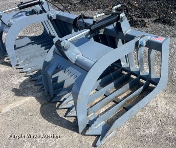 image for item LA9857 Skid steer grapple bucket