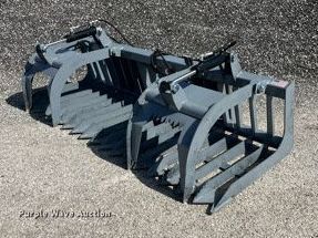 image for item LA9858 Skid steer grapple bucket