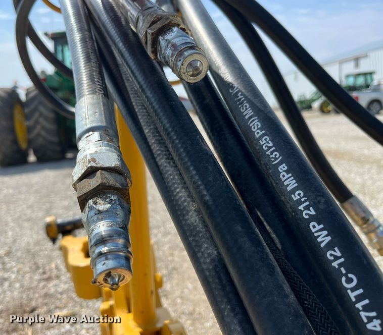 image for item LA9861 2019 John Deere 1812DC  scraper