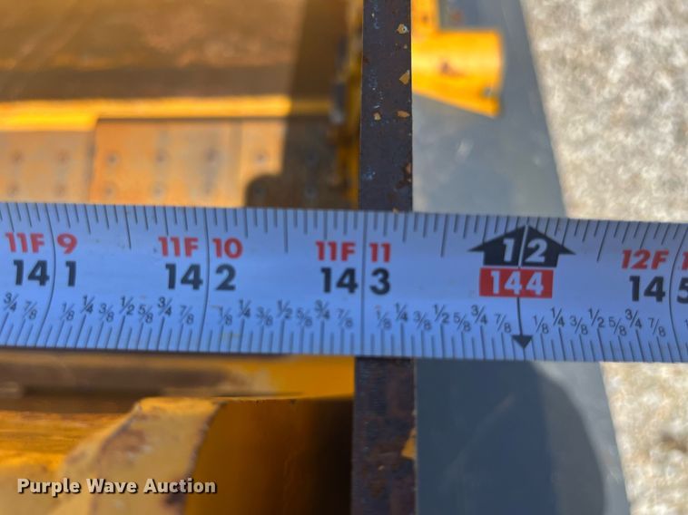 image for item LA9861 2019 John Deere 1812DC  scraper