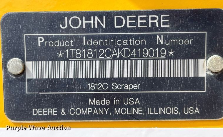 image for item LA9861 2019 John Deere 1812DC  scraper
