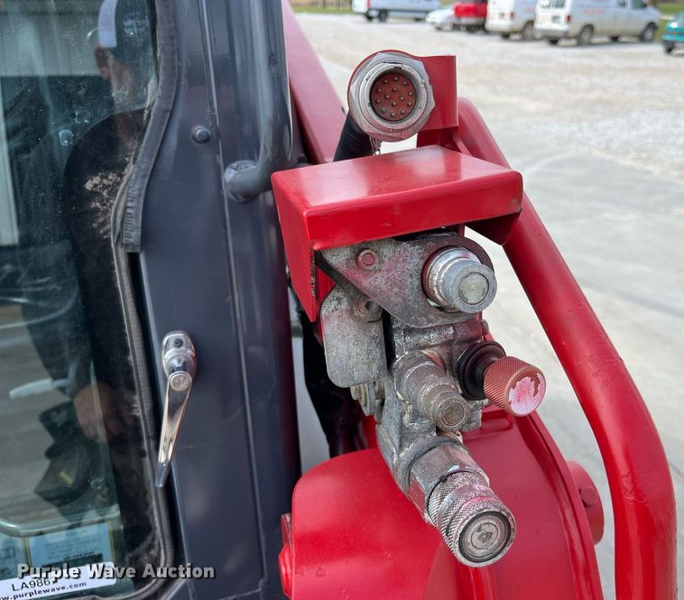 image for item LA9867 2015 Takeuchi TL8  tracked skid steer loader