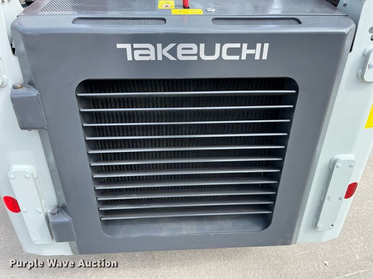 image for item LA9867 2015 Takeuchi TL8  tracked skid steer loader