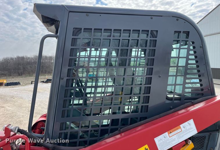 image for item LA9867 2015 Takeuchi TL8  tracked skid steer loader