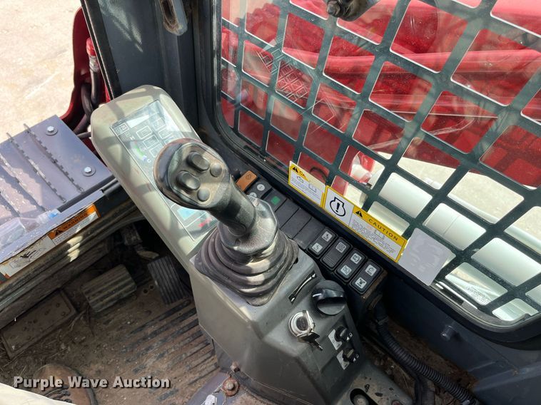 image for item LA9867 2015 Takeuchi TL8  tracked skid steer loader