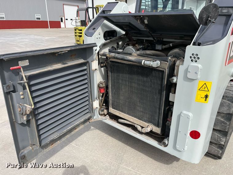 image for item LA9867 2015 Takeuchi TL8  tracked skid steer loader