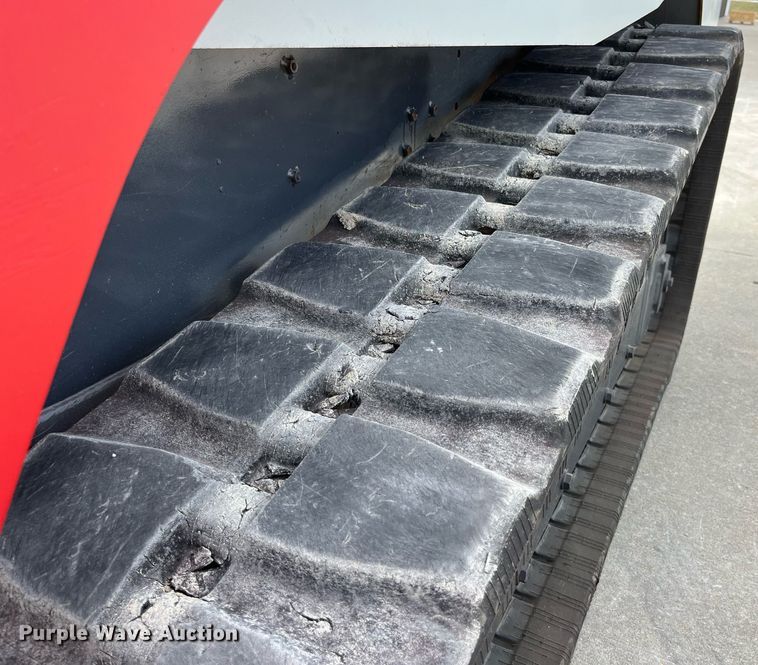 image for item LA9867 2015 Takeuchi TL8  tracked skid steer loader