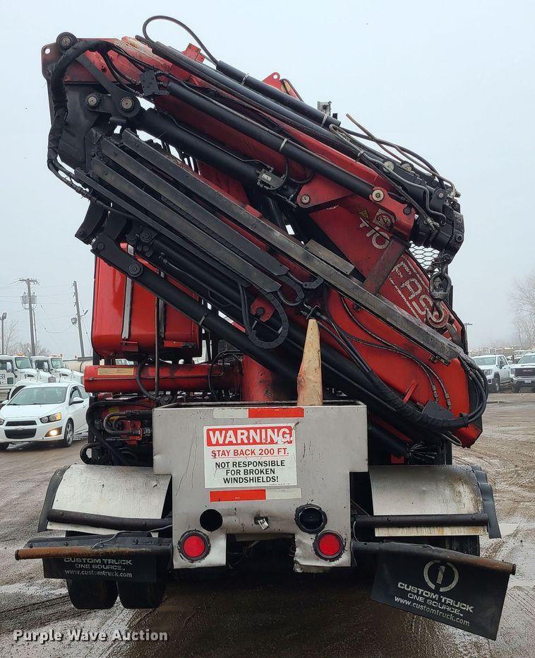 image for item LH9955 2006 Sterling L9500  crane truck