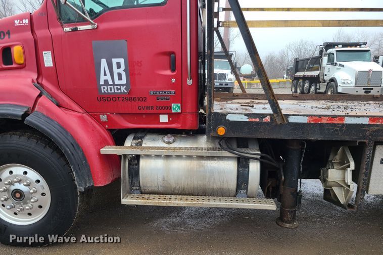 image for item LH9955 2006 Sterling L9500  crane truck