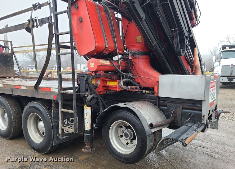 image for item LH9955 2006 Sterling L9500  crane truck