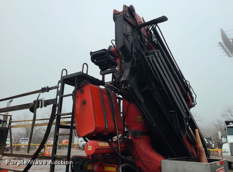 image for item LH9955 2006 Sterling L9500  crane truck