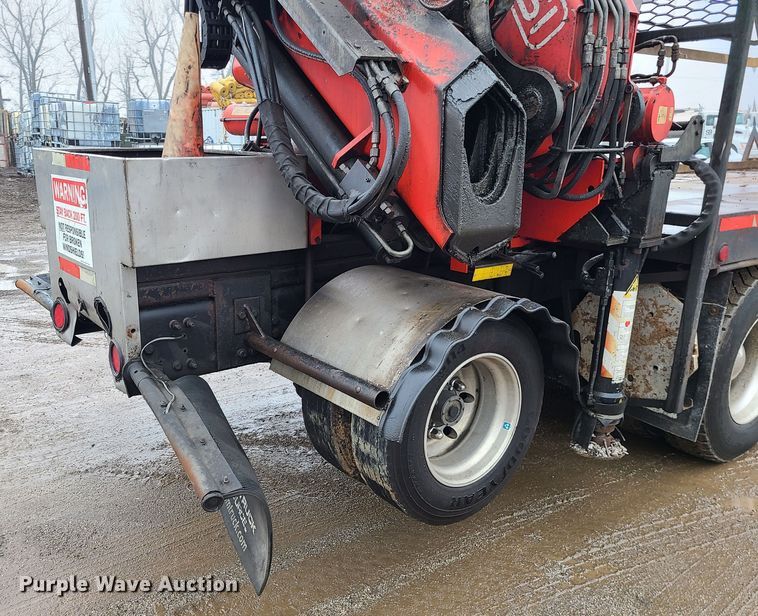 image for item LH9955 2006 Sterling L9500  crane truck