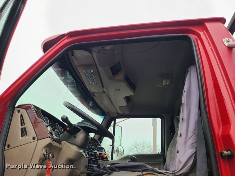 image for item LH9955 2006 Sterling L9500  crane truck