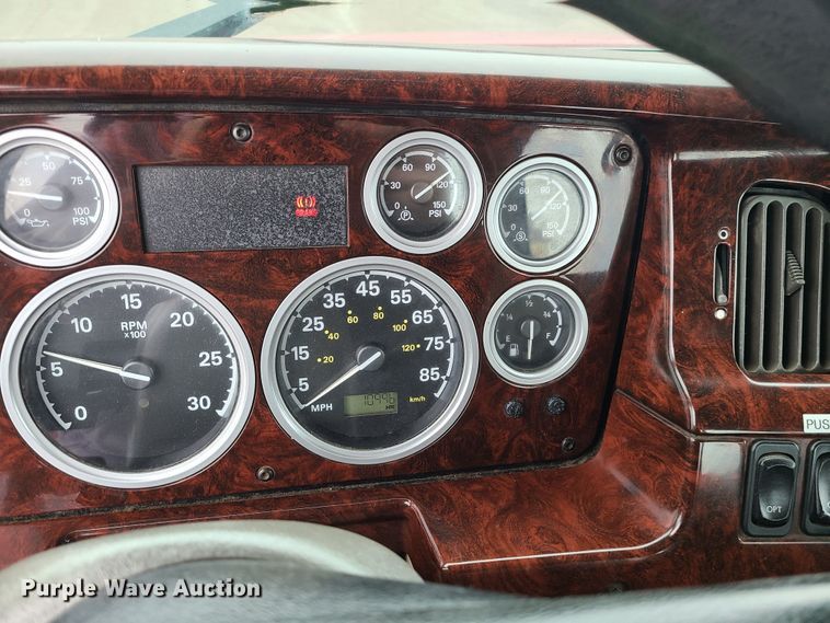 image for item LH9955 2006 Sterling L9500  crane truck