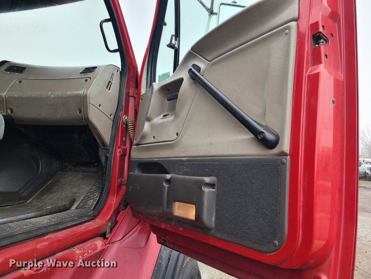 image for item LH9955 2006 Sterling L9500  crane truck