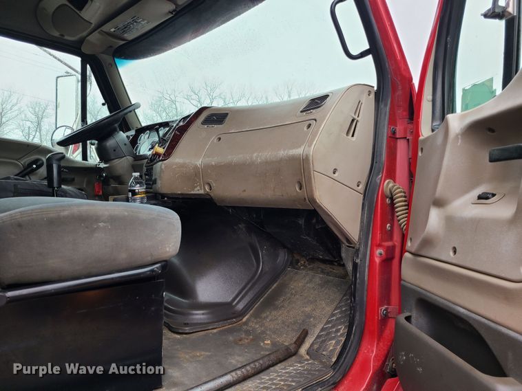 image for item LH9955 2006 Sterling L9500  crane truck