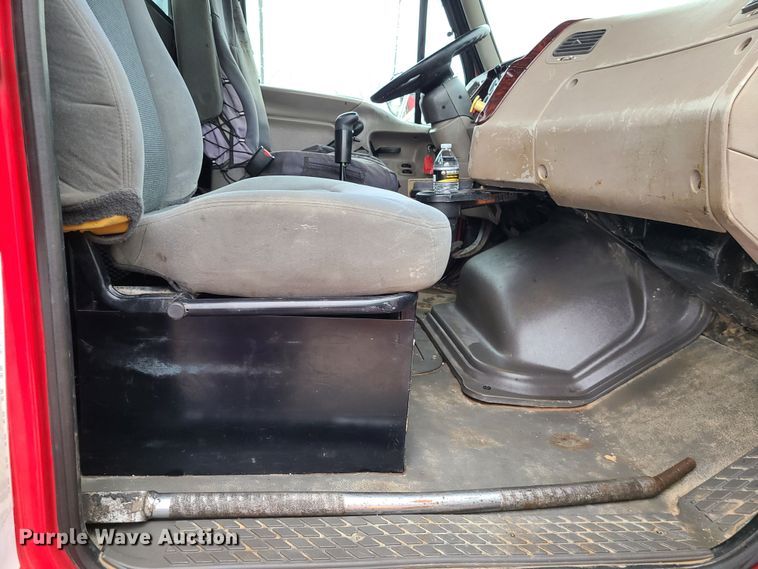 image for item LH9955 2006 Sterling L9500  crane truck